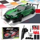 Masina cu telecomanda R-18 4WD, scara 1:16, drift car, viteza maxima 30km/h, 2 x acumulatare 7.4V 600mAh, 2 x seturi de roti, autonomie 30 min, lumini LED, verde