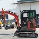 Miniexcavator Huayee HY25 2.5T Kubota 1105 Diesel, Excavator Compact Profesional, Cabina Inchisa, Brat Oscilant, Senile Cauciuc, Cupla rapida